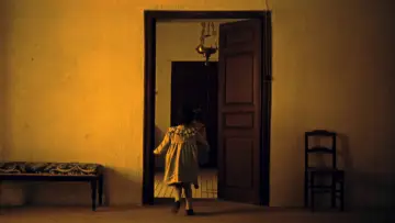 Backdrop to the movie "The Spirit of the Beehive" #1400553