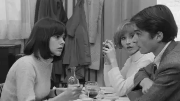 Backdrop to the movie "Masculin Féminin" #988837
