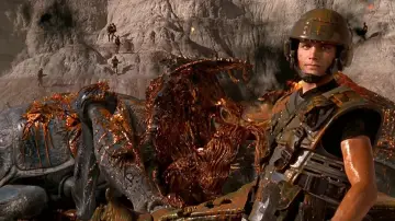 Backdrop to the movie "Starship Troopers" #244072