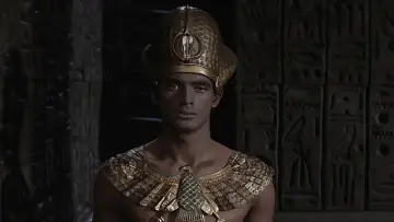 Backdrop to the movie "Pharaoh" #728600