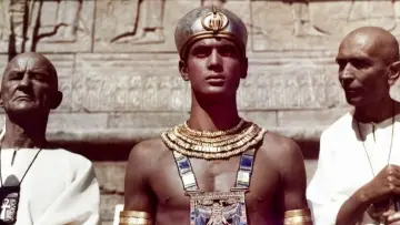 Backdrop to the movie "Pharaoh" #728607