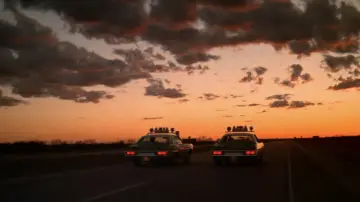 Backdrop to the movie "The Sugarland Express" #997559