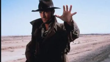 Backdrop to the movie "Dust Devil" #1627584