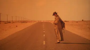 Backdrop to the movie "Dust Devil" #1627586