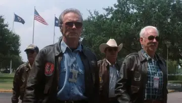 Backdrop to the movie "Space Cowboys" #869189