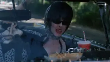 Backdrop to the movie "Elvira: Mistress of the Dark" #278269