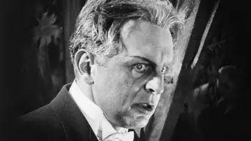 Backdrop to the movie "Dr. Mabuse, the Gambler" #447740