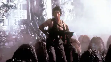 Backdrop to the movie "Aliens" #571317