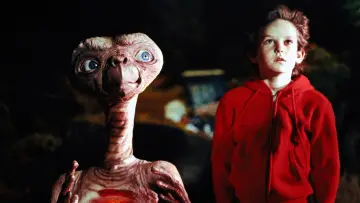 Backdrop to the movie "E.T. the Extra-Terrestrial" #578223