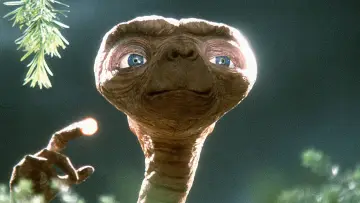 Backdrop to the movie "E.T. the Extra-Terrestrial" #578227