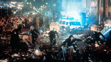 Backdrop to the movie "Ghostbusters" #586228