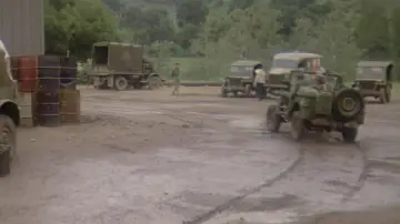 Backdrop to the movie "M*A*S*H" #858679