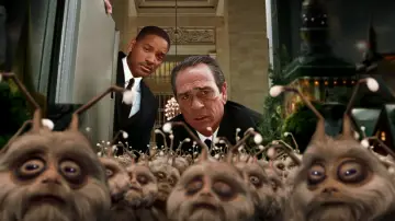 Backdrop to the movie "Men in Black II" #1796581