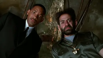 Backdrop to the movie "Men in Black II" #1796587