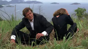 Backdrop to the movie "Moonraker" #783773