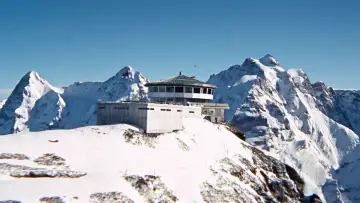 Backdrop to the movie "On Her Majesty