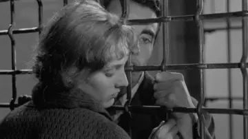 Backdrop to the movie "Pickpocket" #679929