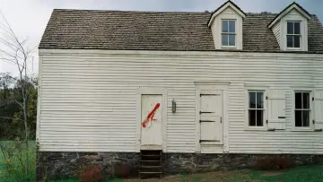 Backdrop to the movie "The Village" #728831