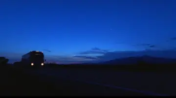 Backdrop to the movie "Almost Famous" #695410