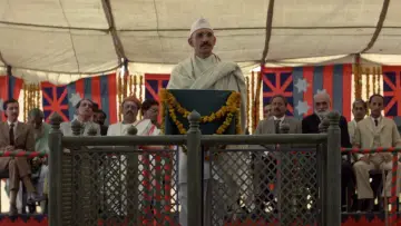 Backdrop to the movie "Gandhi" #986221