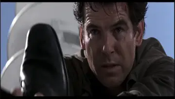 Backdrop to the movie "GoldenEye" #1207693