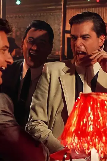 Poster to the movie "GoodFellas" #830274