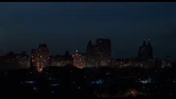 Backdrop to the movie "Home Alone 2: Lost in New York" #567052
