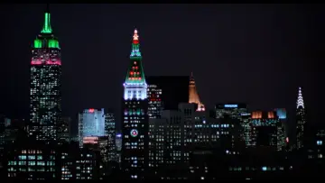 Backdrop to the movie "Home Alone 2: Lost in New York" #567397