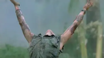 Backdrop to the movie "Platoon" #616021