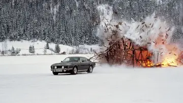 Backdrop to the movie "The Living Daylights" #1163440