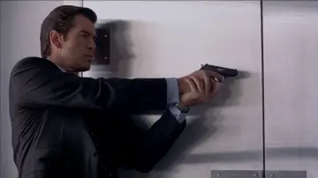 Backdrop to the movie "Tomorrow Never Dies" #1896355