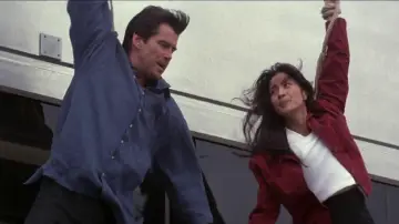 Backdrop to the movie "Tomorrow Never Dies" #1896359