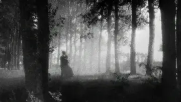 Backdrop to the movie "Vampyr" #988773