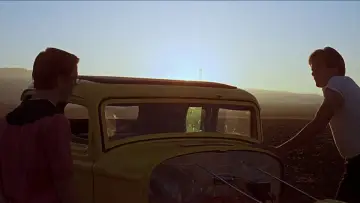 Backdrop to the movie "American Graffiti" #877872