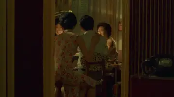 Backdrop to the movie "In the Mood for Love" #914526