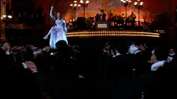 Backdrop to the movie "Moulin Rouge!" #802176