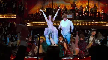 Backdrop to the movie "Moulin Rouge!" #802203