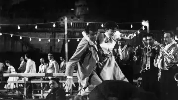 Backdrop to the movie "Roman Holiday" #838750