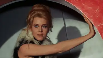 Backdrop to the movie "Barbarella" #724572