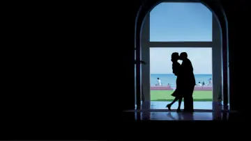 Backdrop to the movie "Punch-Drunk Love" #642880