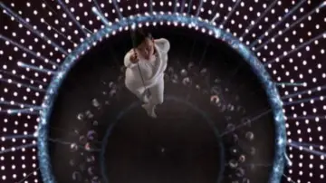 Backdrop to the movie "Æon Flux" #1799664