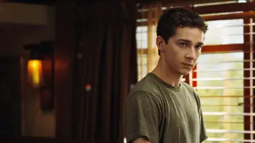 Backdrop to the movie "Disturbia" #1248710
