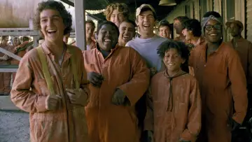 Backdrop to the movie "Holes" #259213