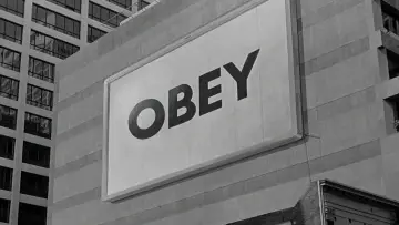 Backdrop to the movie "They Live" #661096