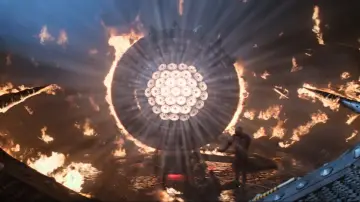 Backdrop to the movie "Event Horizon" #1198331