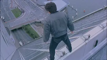 Backdrop to the movie "Who Am I?" #805024