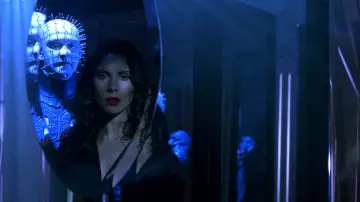 Backdrop to the movie "Hellraiser: Bloodline" #1201940