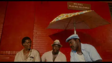 Backdrop to the movie "Do the Right Thing" #708532