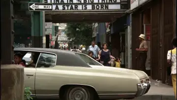 Backdrop to the movie "Dog Day Afternoon" #921069