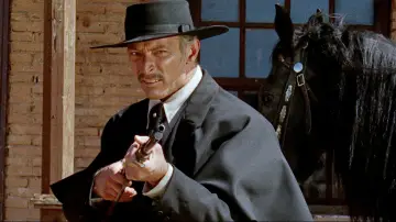 Backdrop to the movie "For a Few Dollars More" #1737445